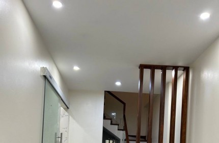 CHO THUÊ NHÀ NGUYÊN CĂN THANG MÁY LÀM CÔNG TY, TT ĐÀO TẠO PHỐ THIÊN HIỀN, NAM TỪ LIÊM